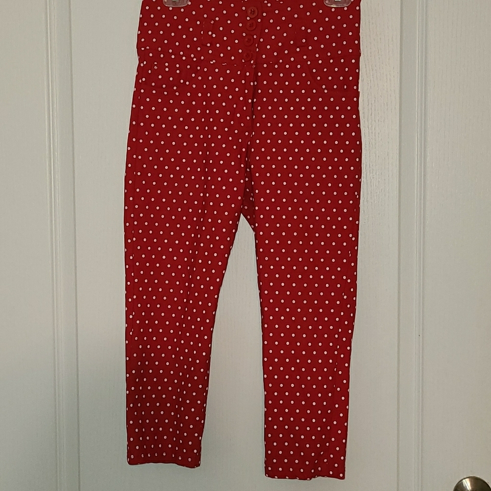 High Waisted Pin-Up Style Capri Pants